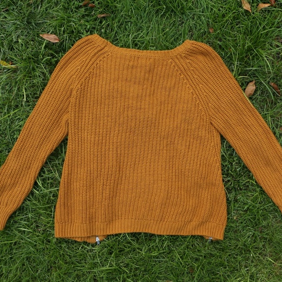 SOLD Pink Rose XL Fall Mustard Yellow Sweater - Picture 4 of 8